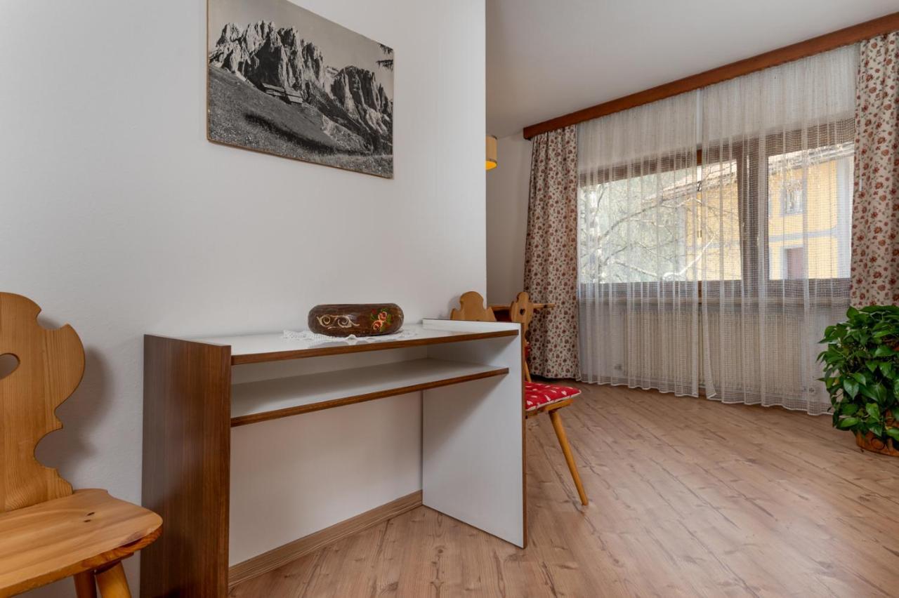 Residence Weiss Vigo di Fassa Esterno foto