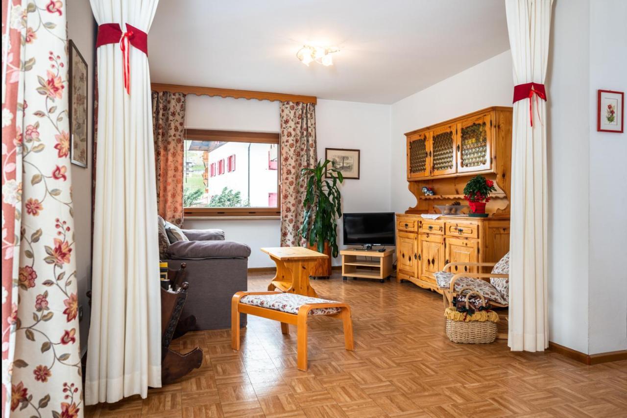 Residence Weiss Vigo di Fassa Esterno foto