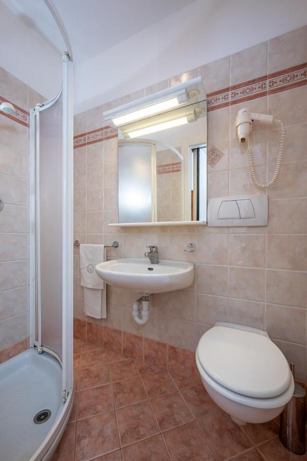 Residence Weiss Vigo di Fassa Esterno foto